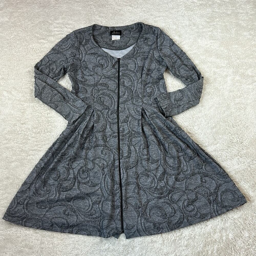 Artex Fashions long sleeved zip up grey fit and flare dress, size L